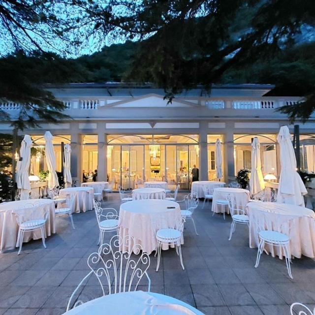 Hotel Villa Giulia Valmadrera Esterno foto