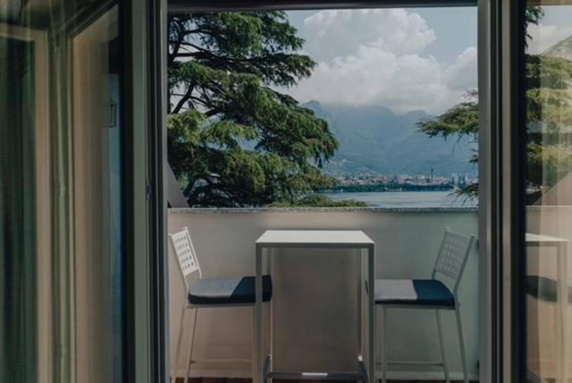 Hotel Villa Giulia Valmadrera Esterno foto