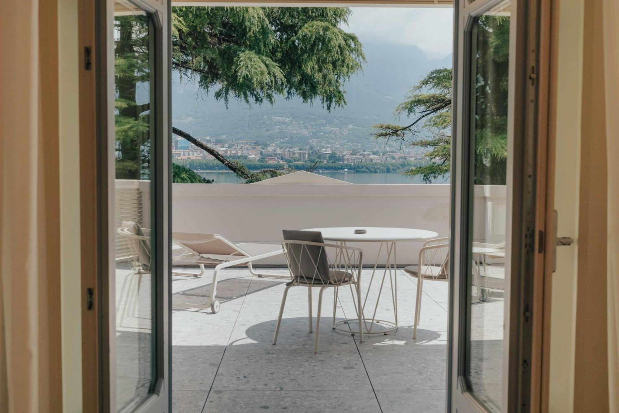 Hotel Villa Giulia Valmadrera Esterno foto